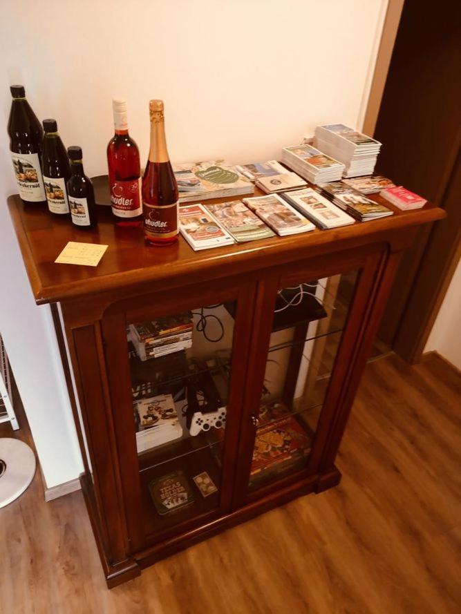 Thermenland-Traum Apartment Fuerstenfeld Bagian luar foto